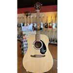 Used Fender FA-125 w/bag