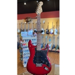 Used Fender Special Edition Stratocaster, Red