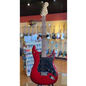 Used Fender Special Edition Stratocaster, Red